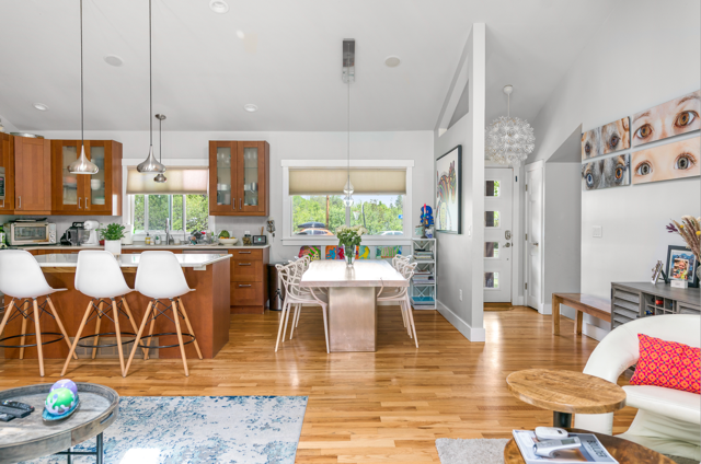 Private Boulder Oasis • Huge Yards • Mnt Views residence